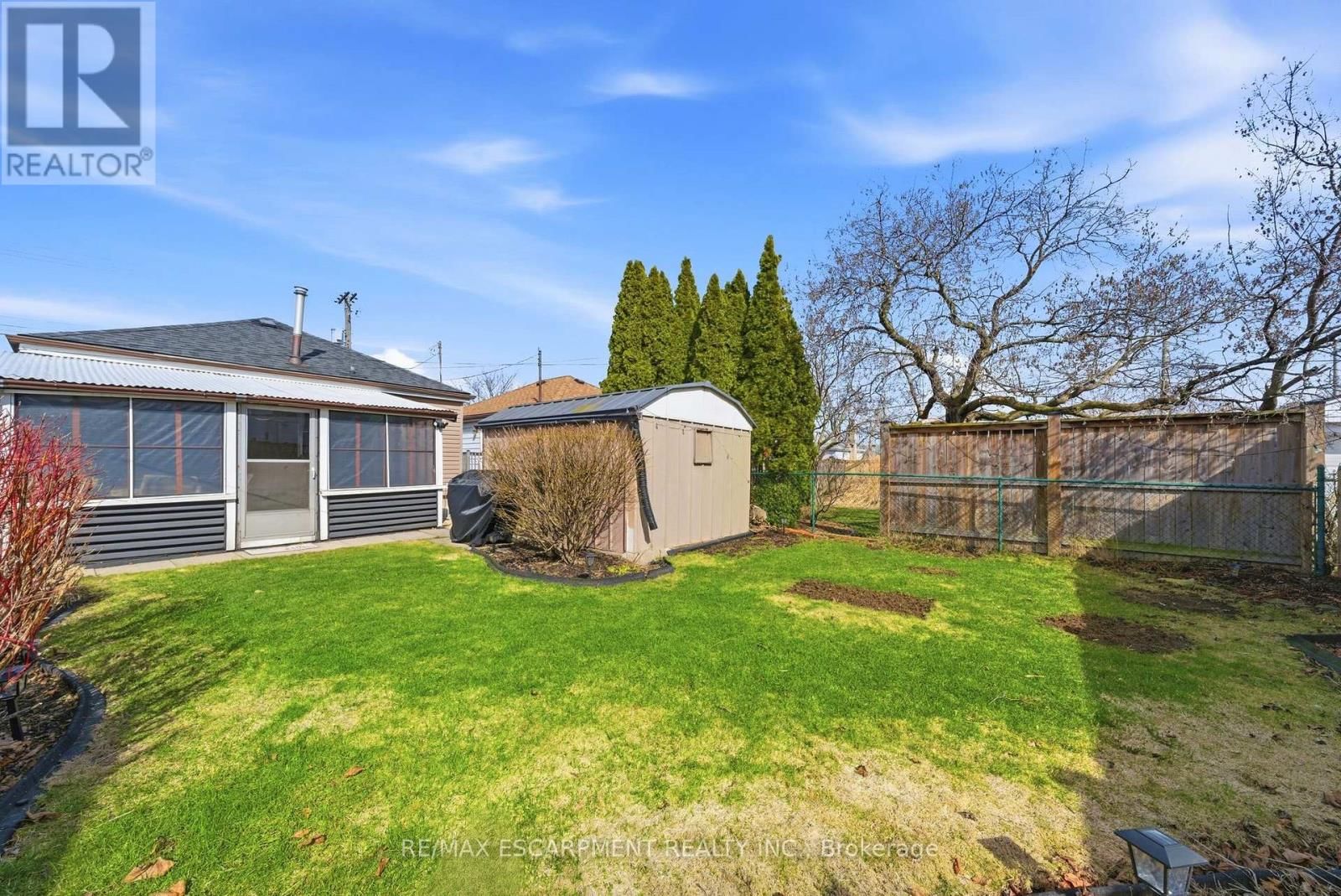 752 NINTH AVENUE Image 26