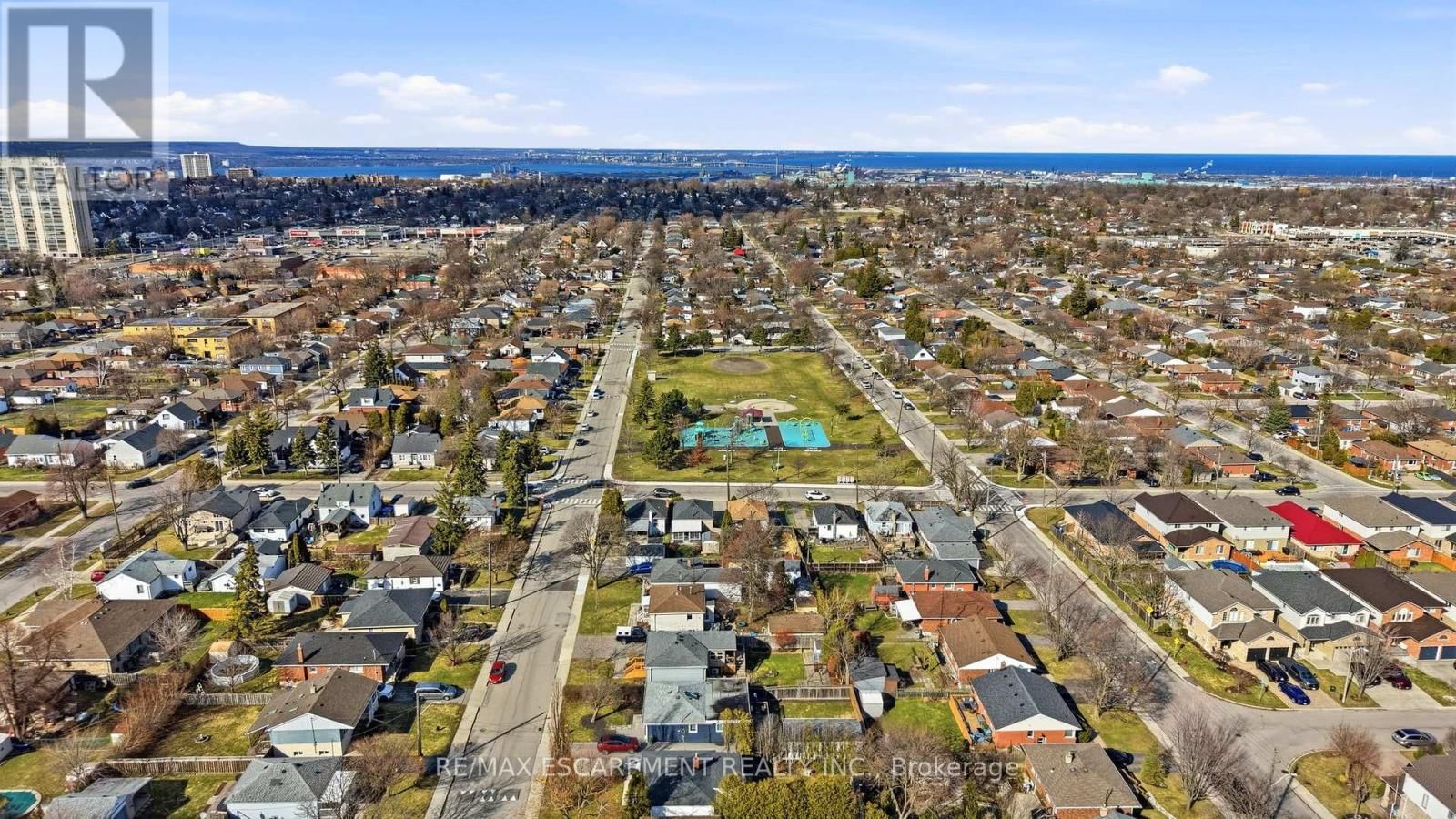 752 NINTH AVENUE Image 35