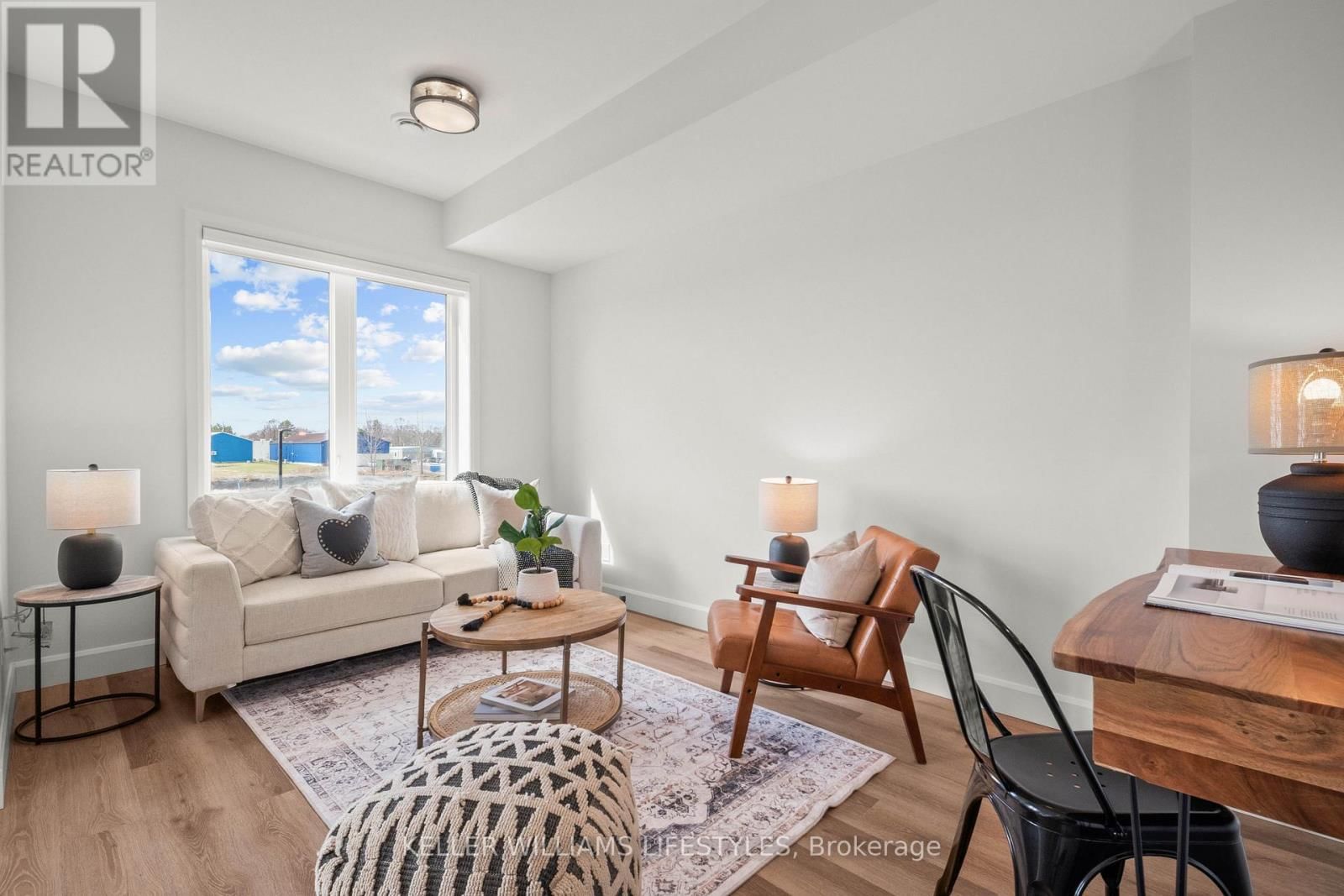 28 - 470 DARCY DRIVE Image 7