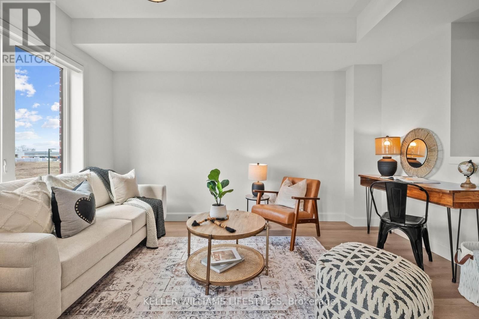 28 - 470 DARCY DRIVE Image 8