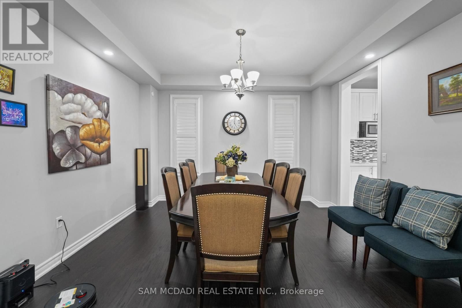 23 CHAUMONT DRIVE Image 9