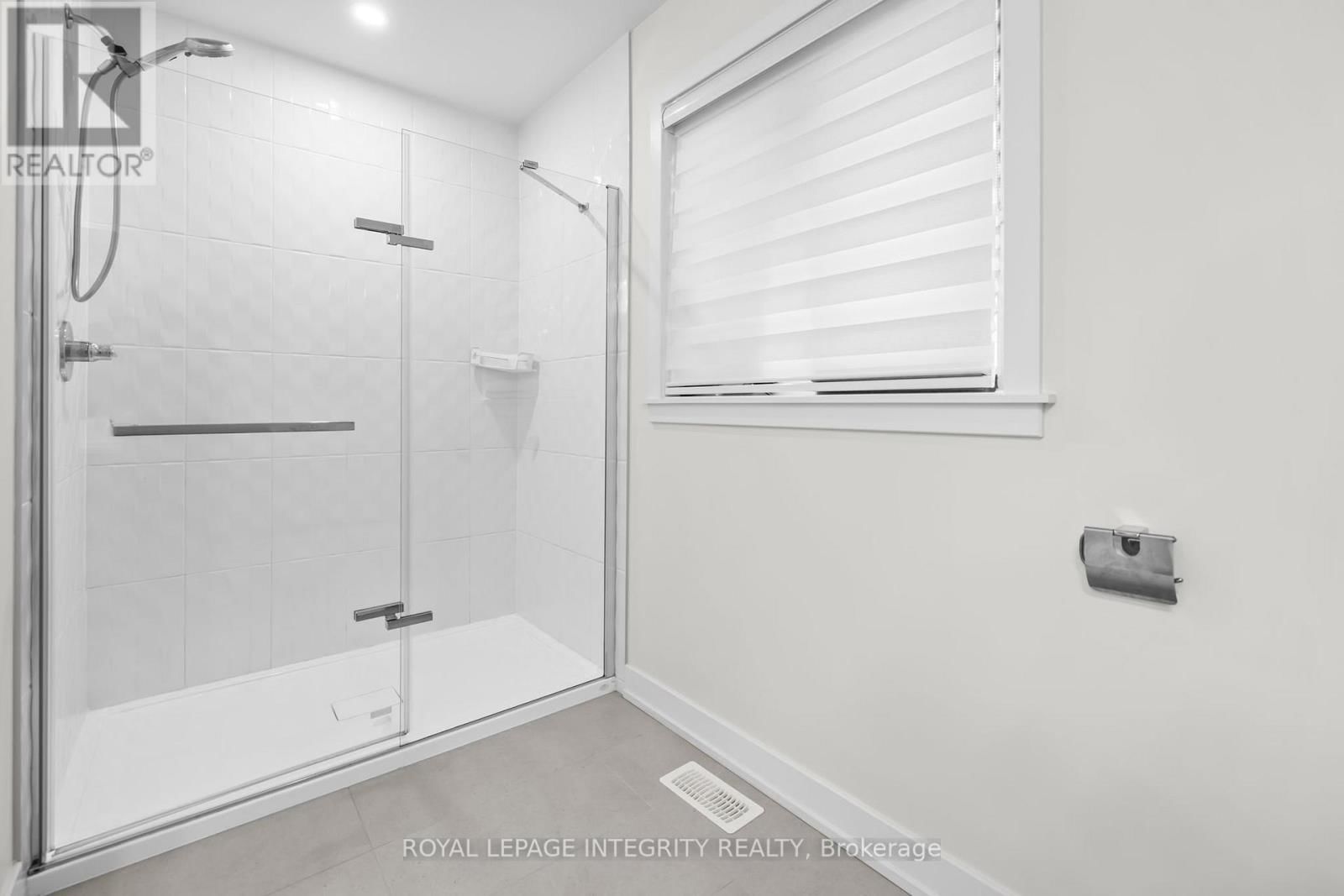 744 COPE DRIVE Image 31