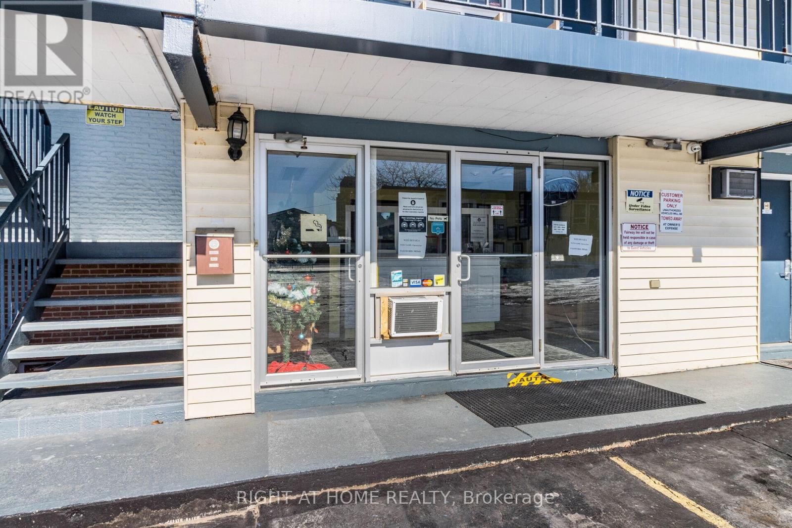 5958 FALLSVIEW BOULEVARD Image 27