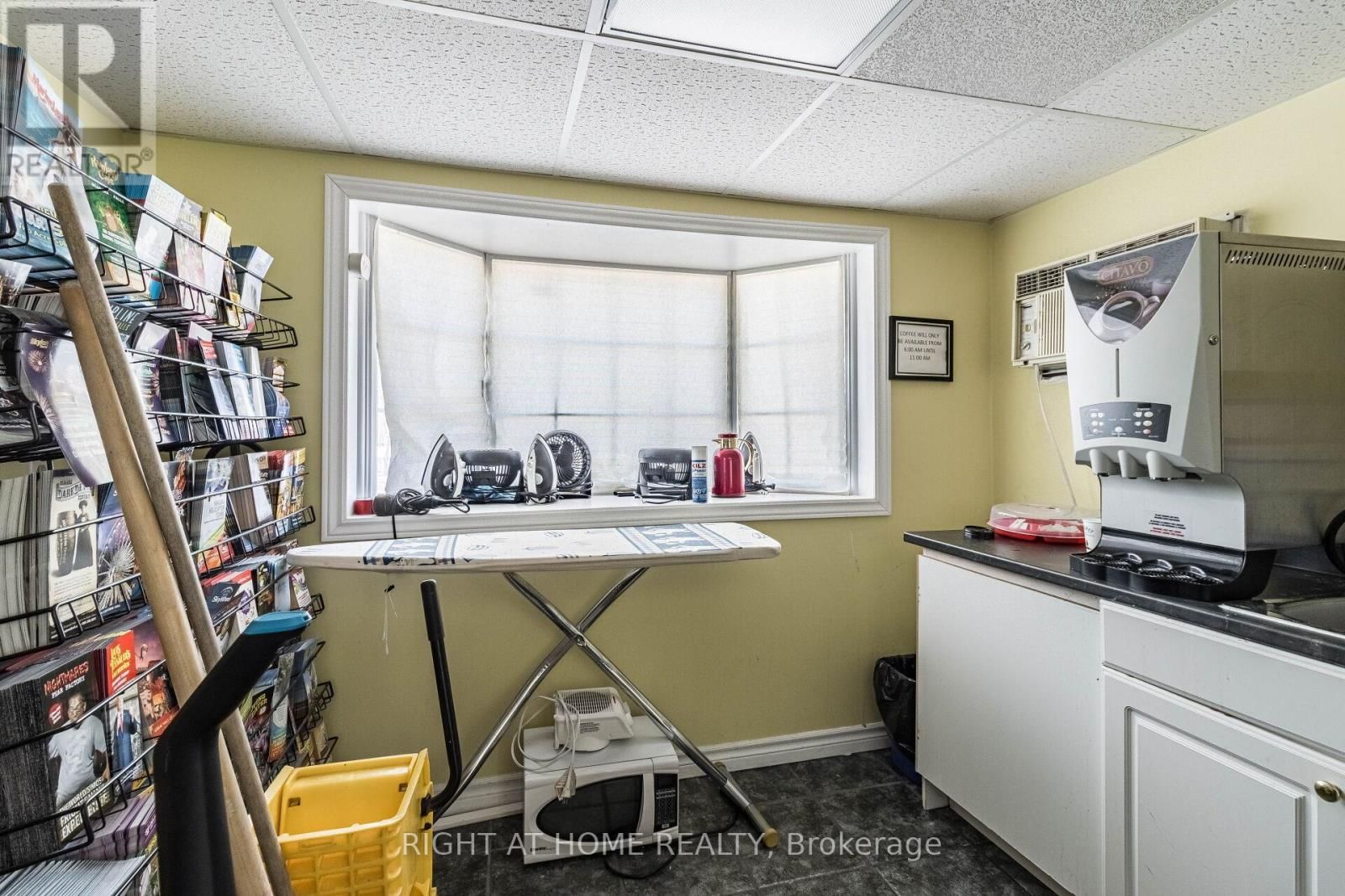 5958 FALLSVIEW BOULEVARD Image 33