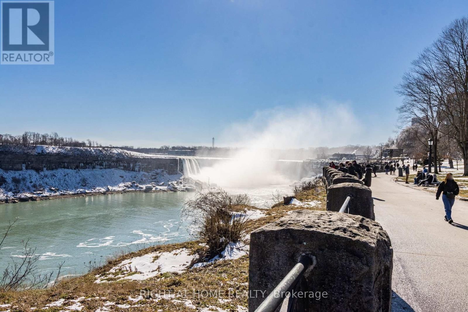 5958 FALLSVIEW BOULEVARD Image 35