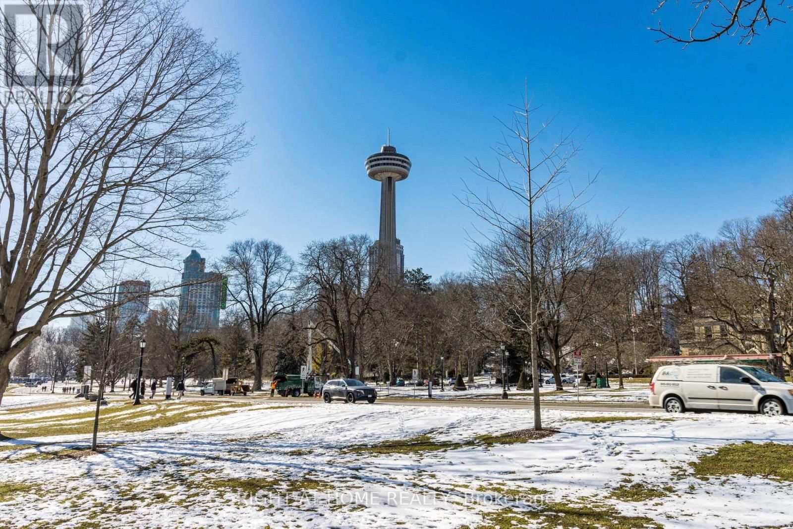 5958 FALLSVIEW BOULEVARD Image 38