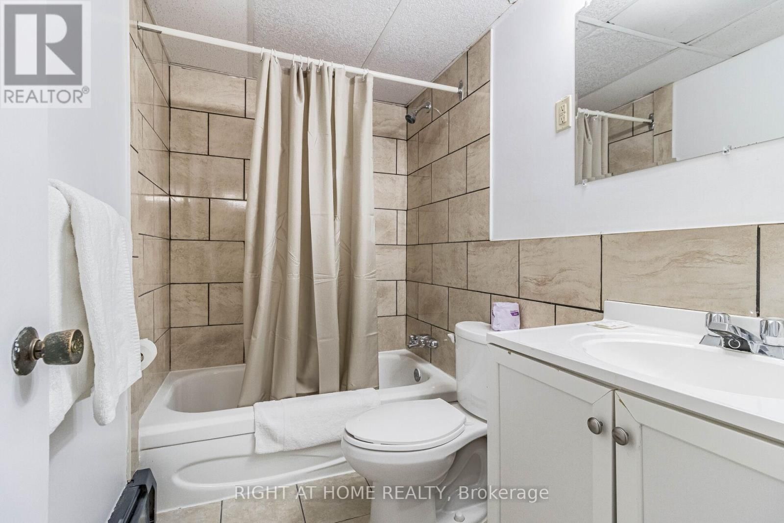 5958 FALLSVIEW BOULEVARD Image 7