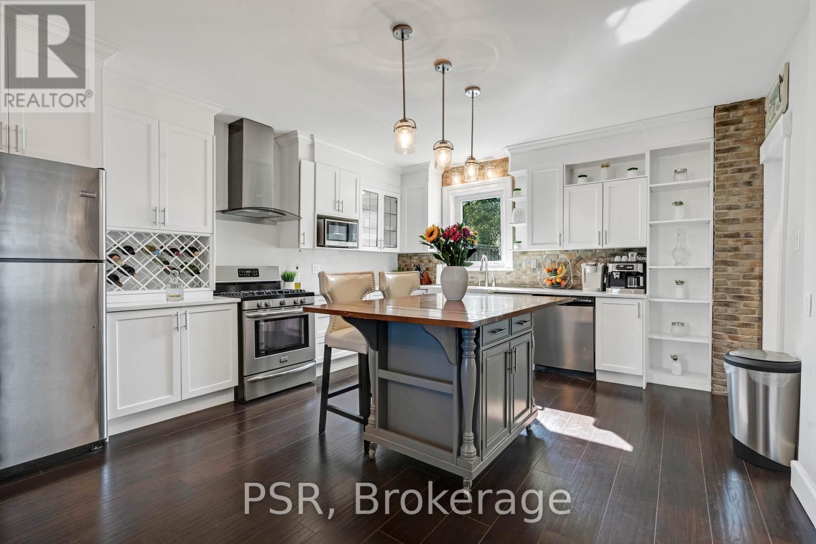 505 MAIN STREET EAST Image 16