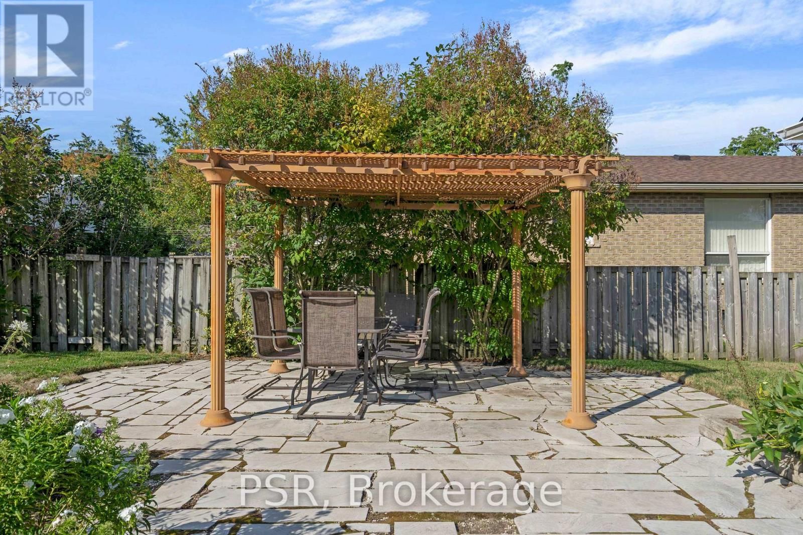 505 MAIN STREET EAST Image 44