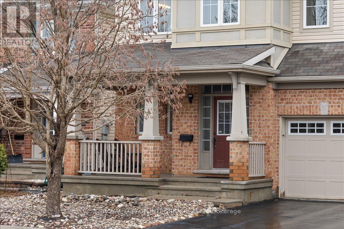 638 ROSEHILL AVENUE Image 3