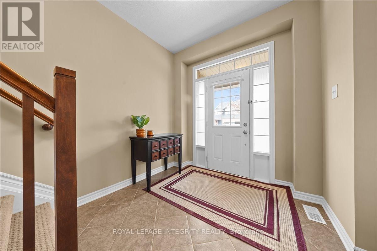 638 ROSEHILL AVENUE Image 5