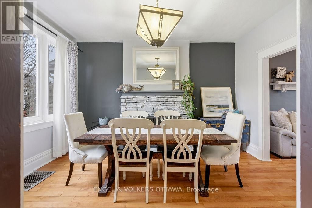 475 KENT STREET Image 4