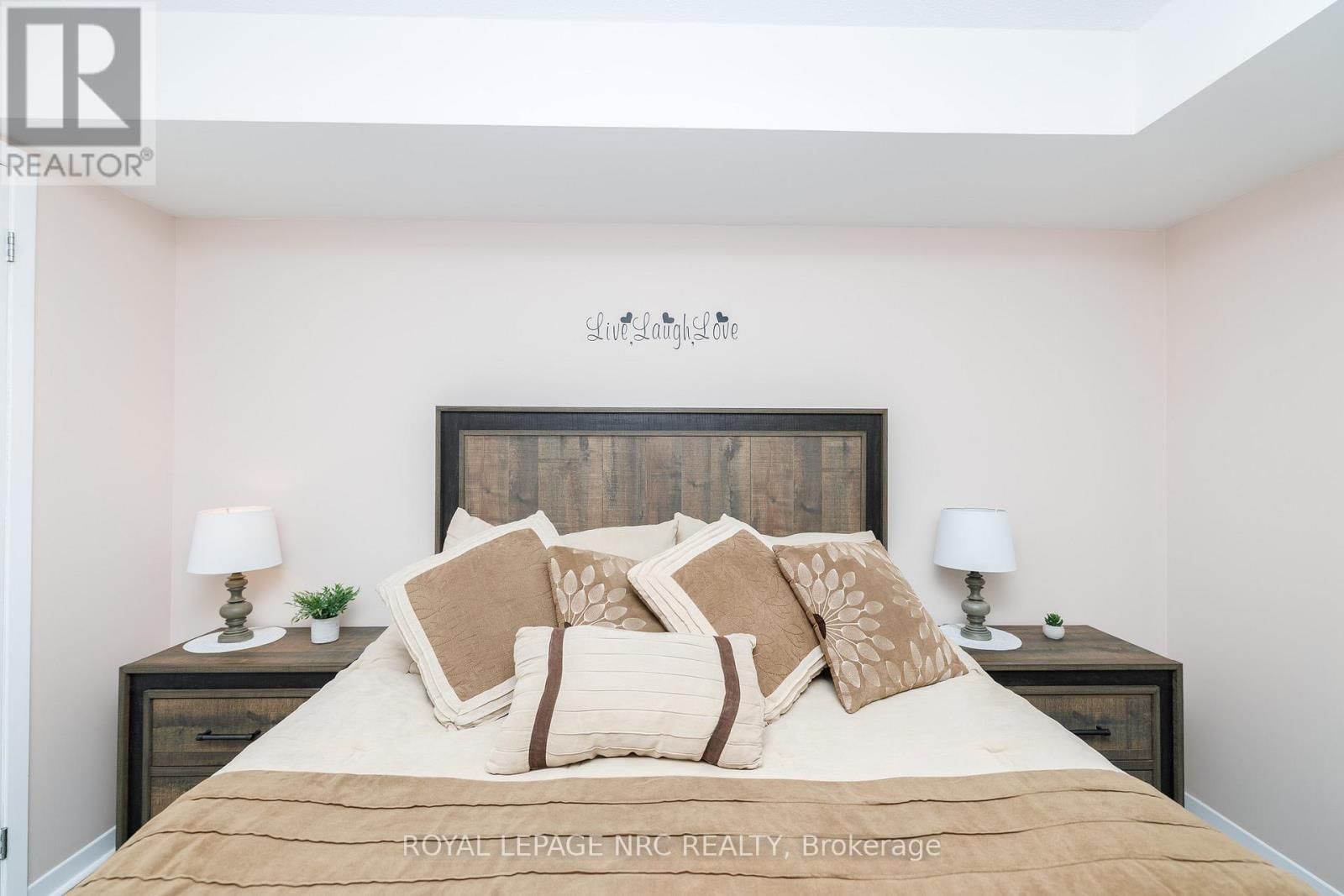 1209 - 330 PRINCE CHARLES DRIVE SOUTH Image 19