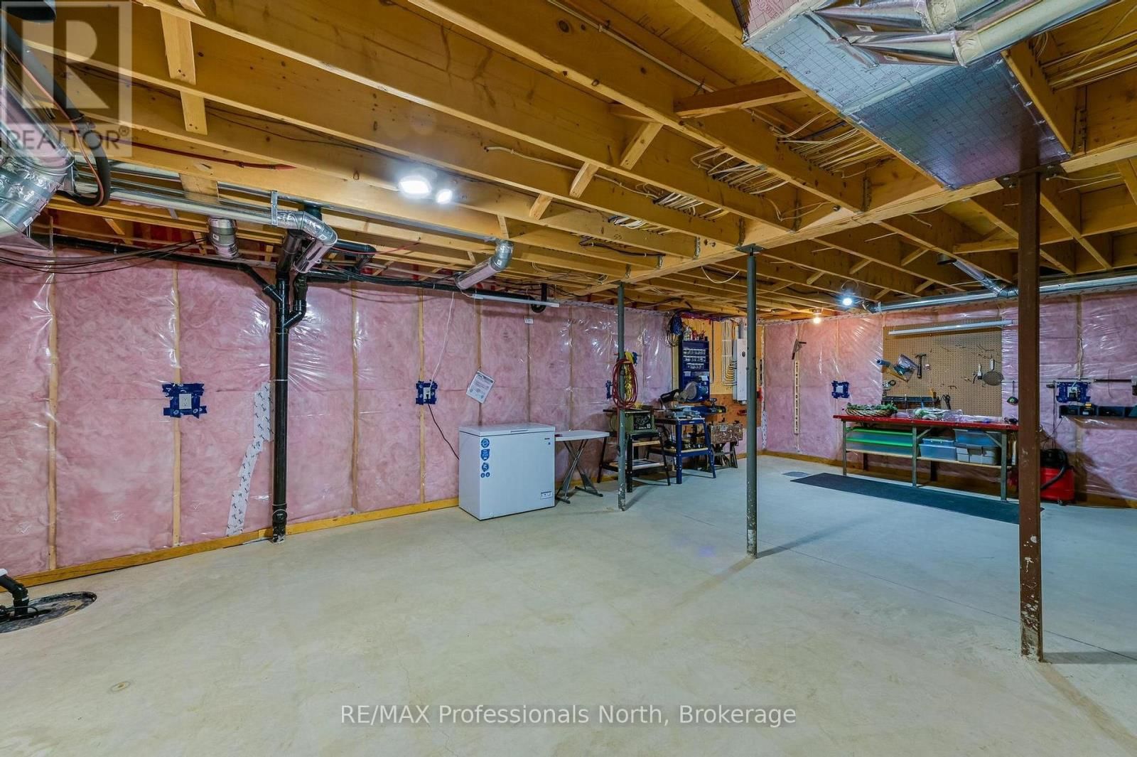 192 BOBCAYGEON ROAD Image 40