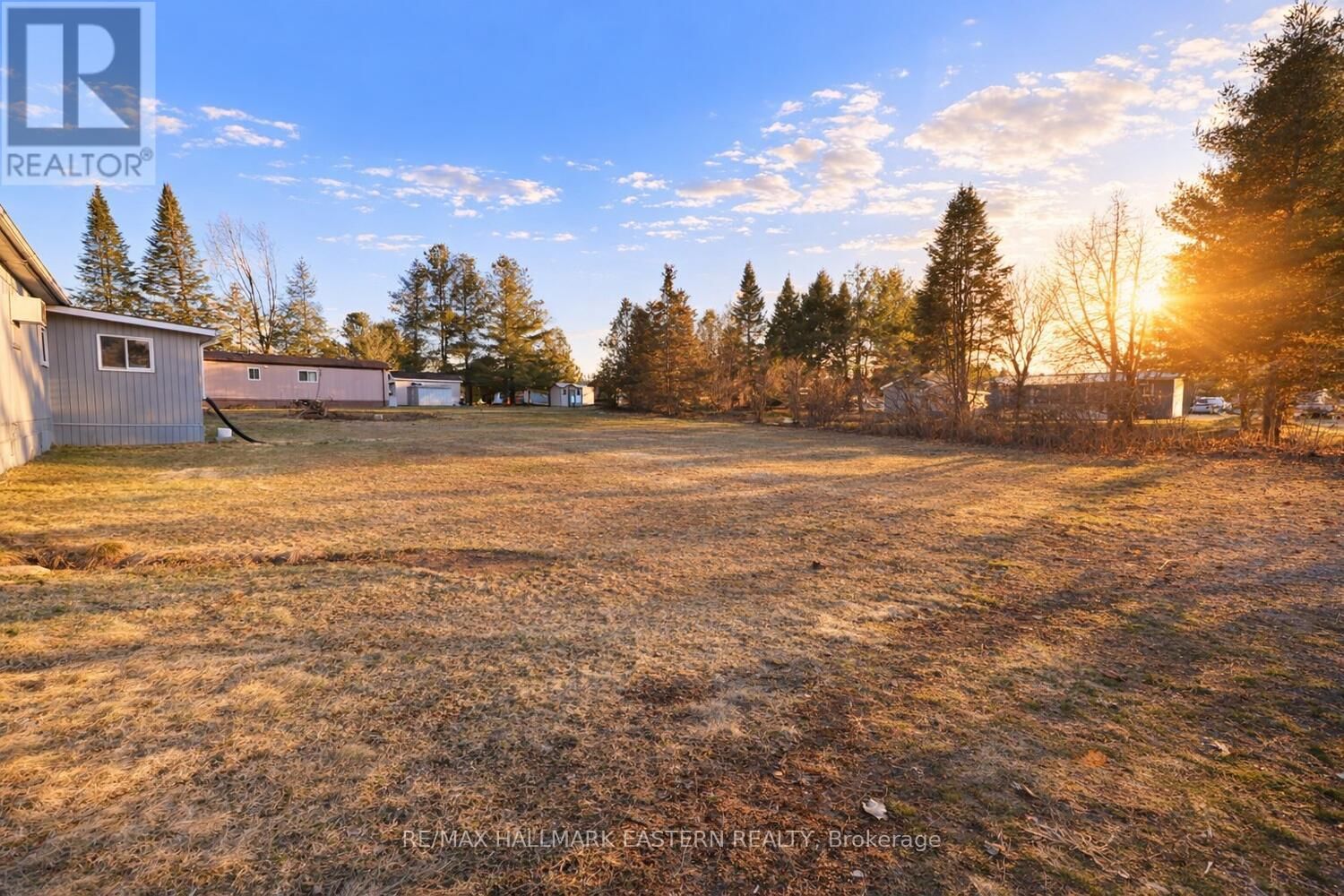 84 SAMA PARK ROAD Image 22