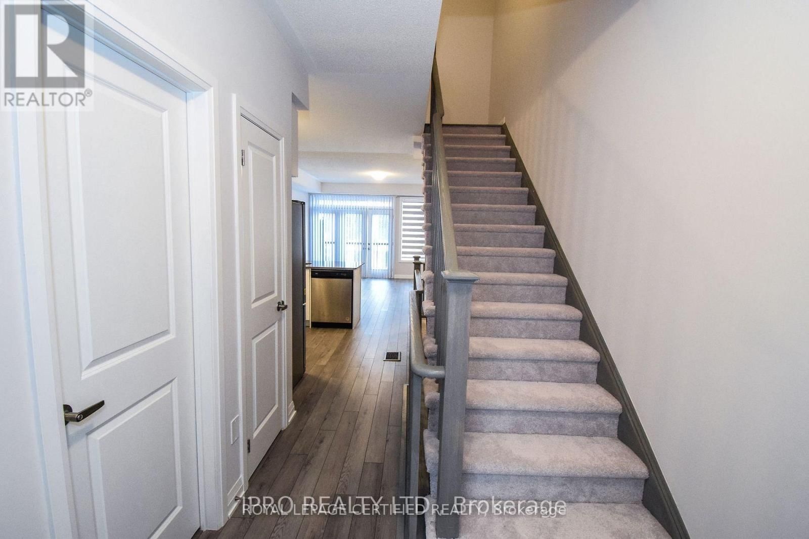 404 - 585 COLBORNE STREET EAST Image 15