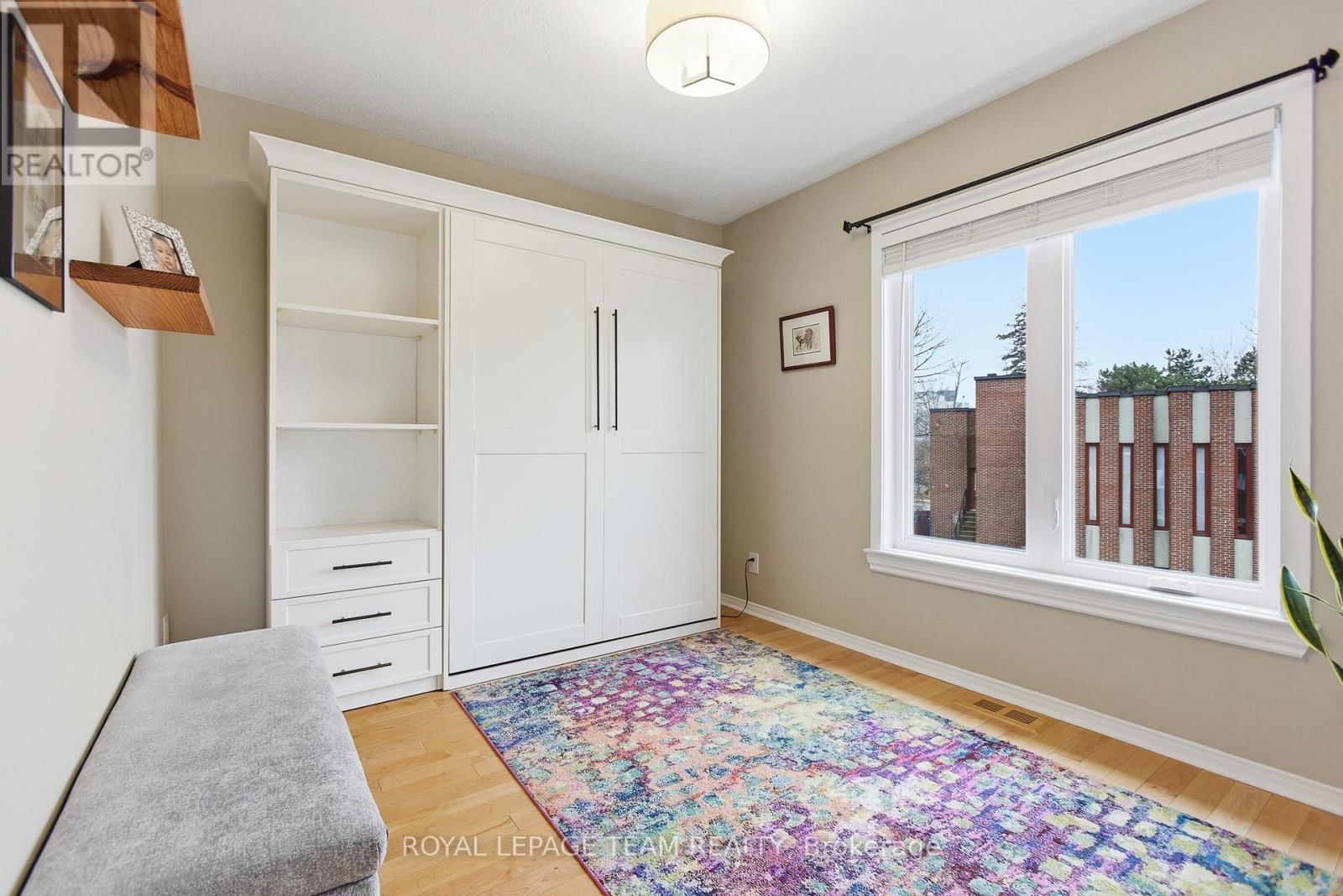 10 CORNERSTONE PRIVATE Image 17