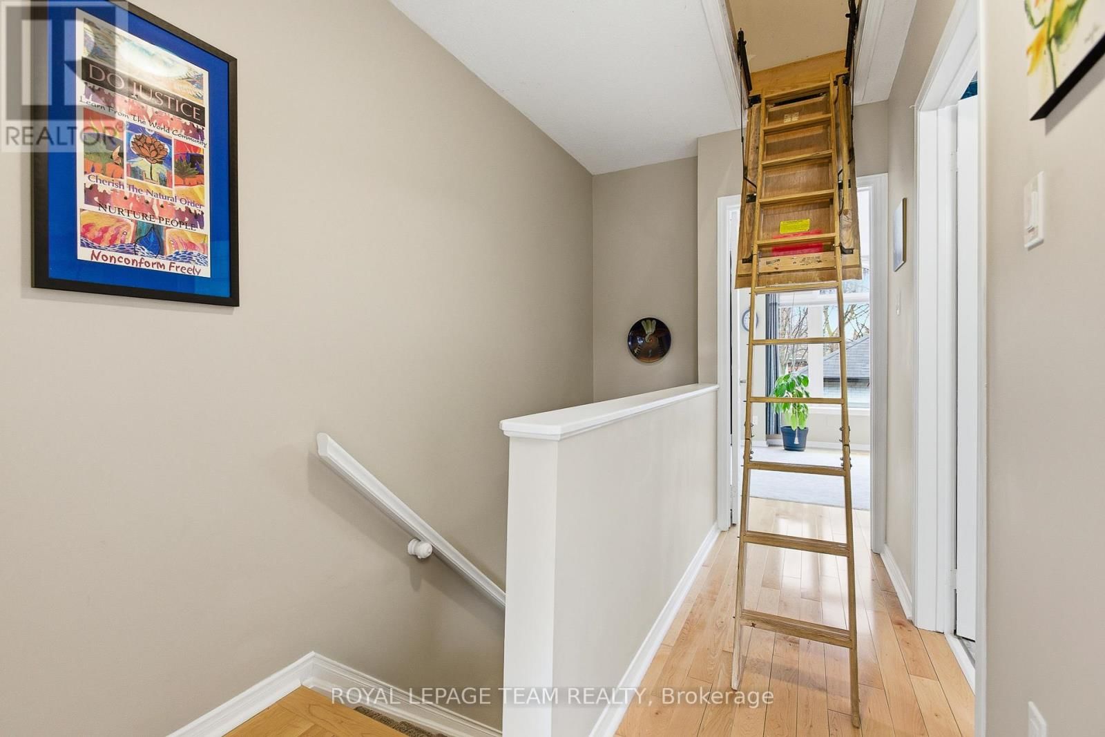 10 CORNERSTONE PRIVATE Image 21