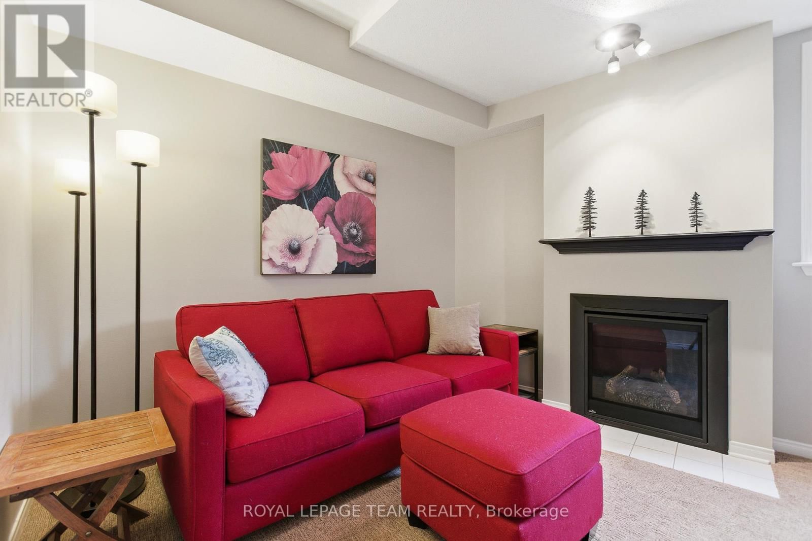 10 CORNERSTONE PRIVATE Image 24