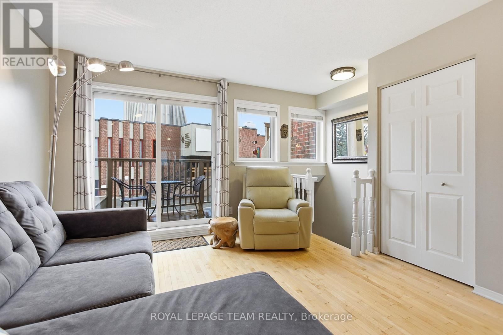 10 CORNERSTONE PRIVATE Image 6