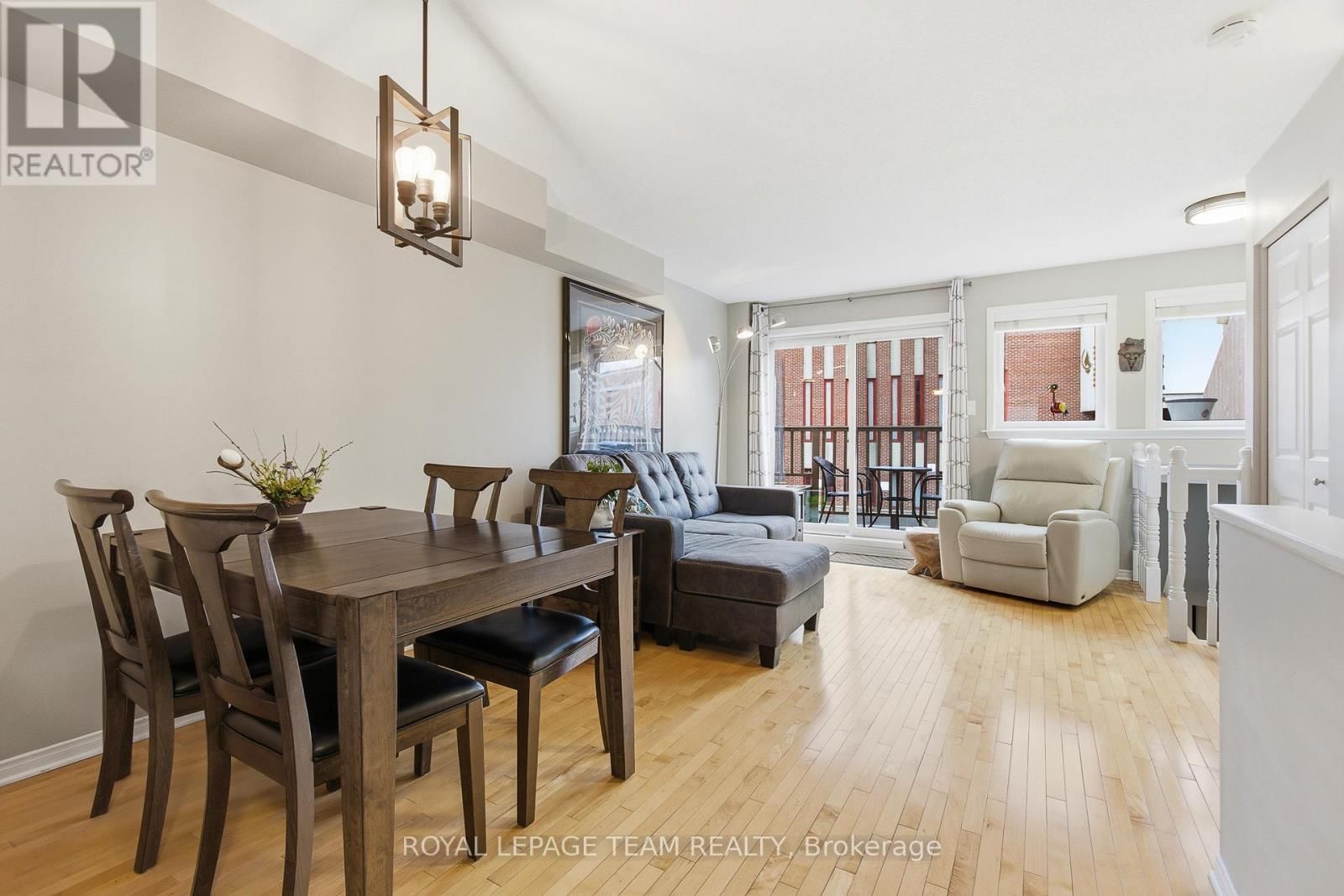 10 CORNERSTONE PRIVATE Image 8