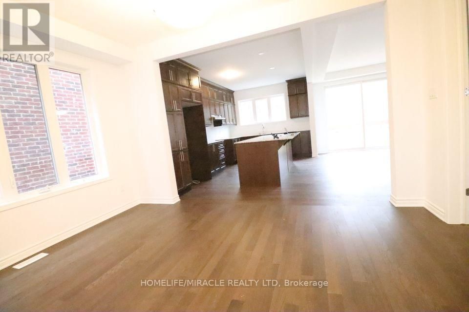 2 - 278 FORESTWALK STREET Image 3