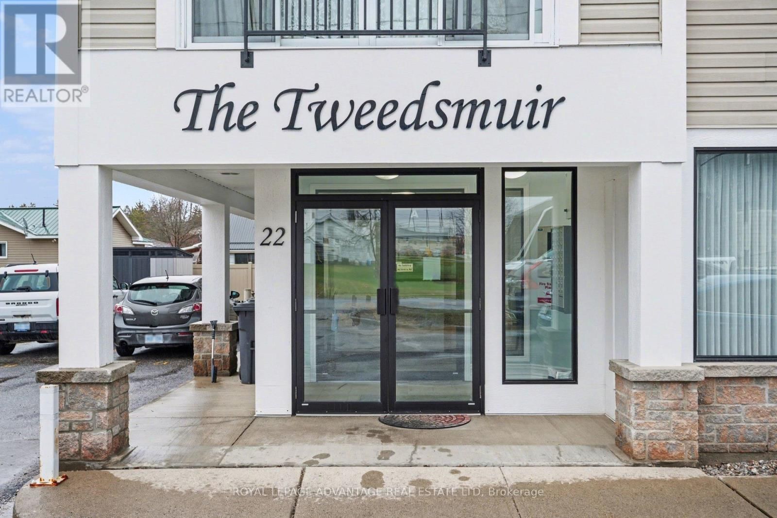 204 - 22 WELLAND STREET Image 2