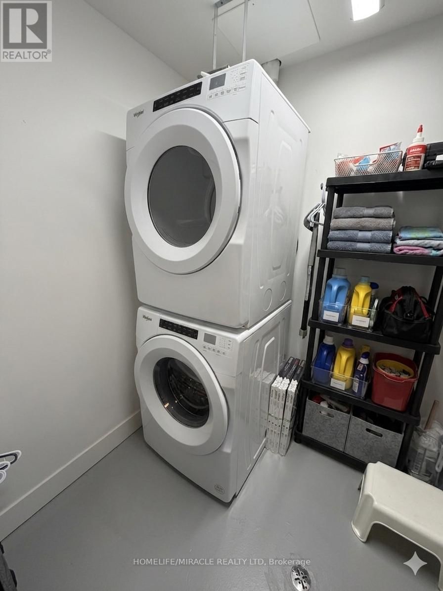 410 - 107 ROGER STREET Image 17