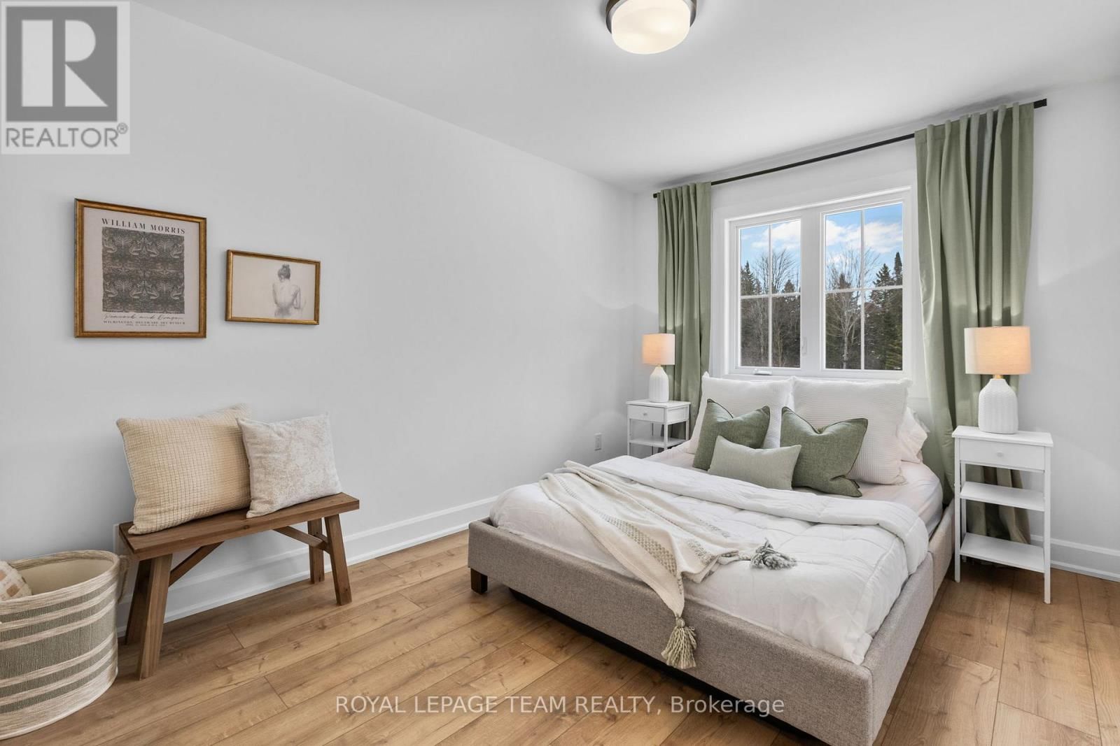 748 TAILSLIDE PRIVATE Image 29