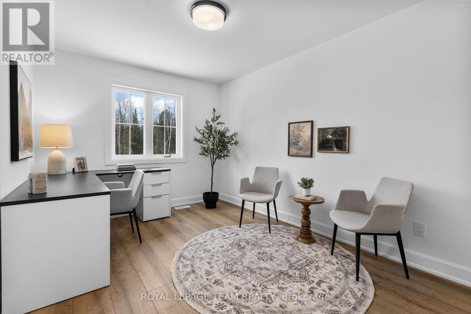 748 TAILSLIDE PRIVATE Image 32