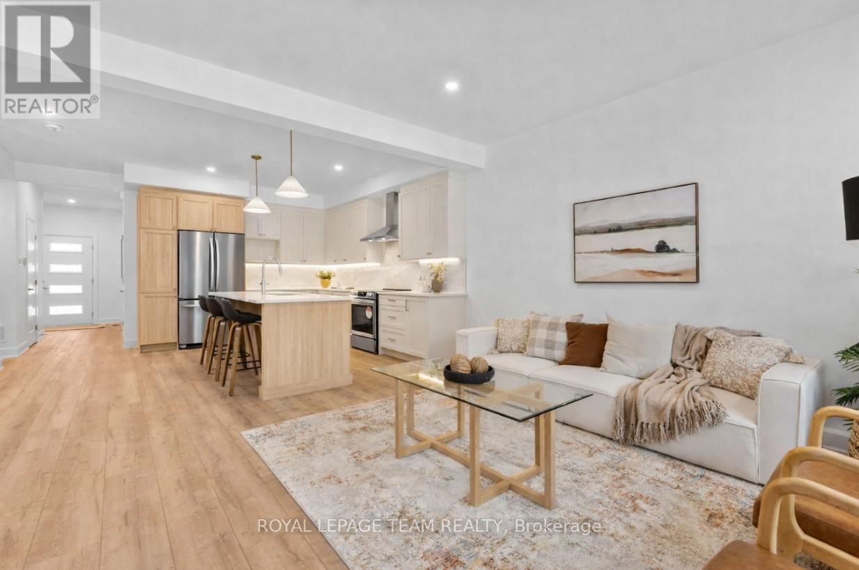 748 TAILSLIDE PRIVATE Image 8