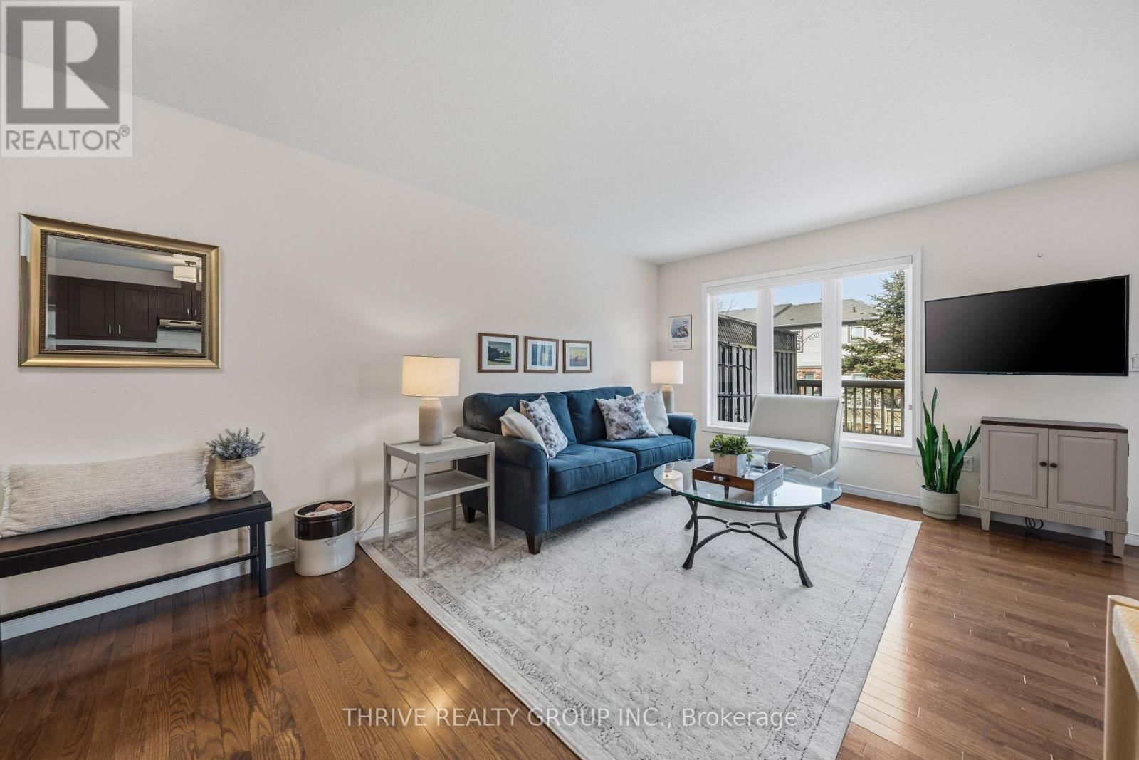 2 - 582 HYDE PARK ROAD Image 13