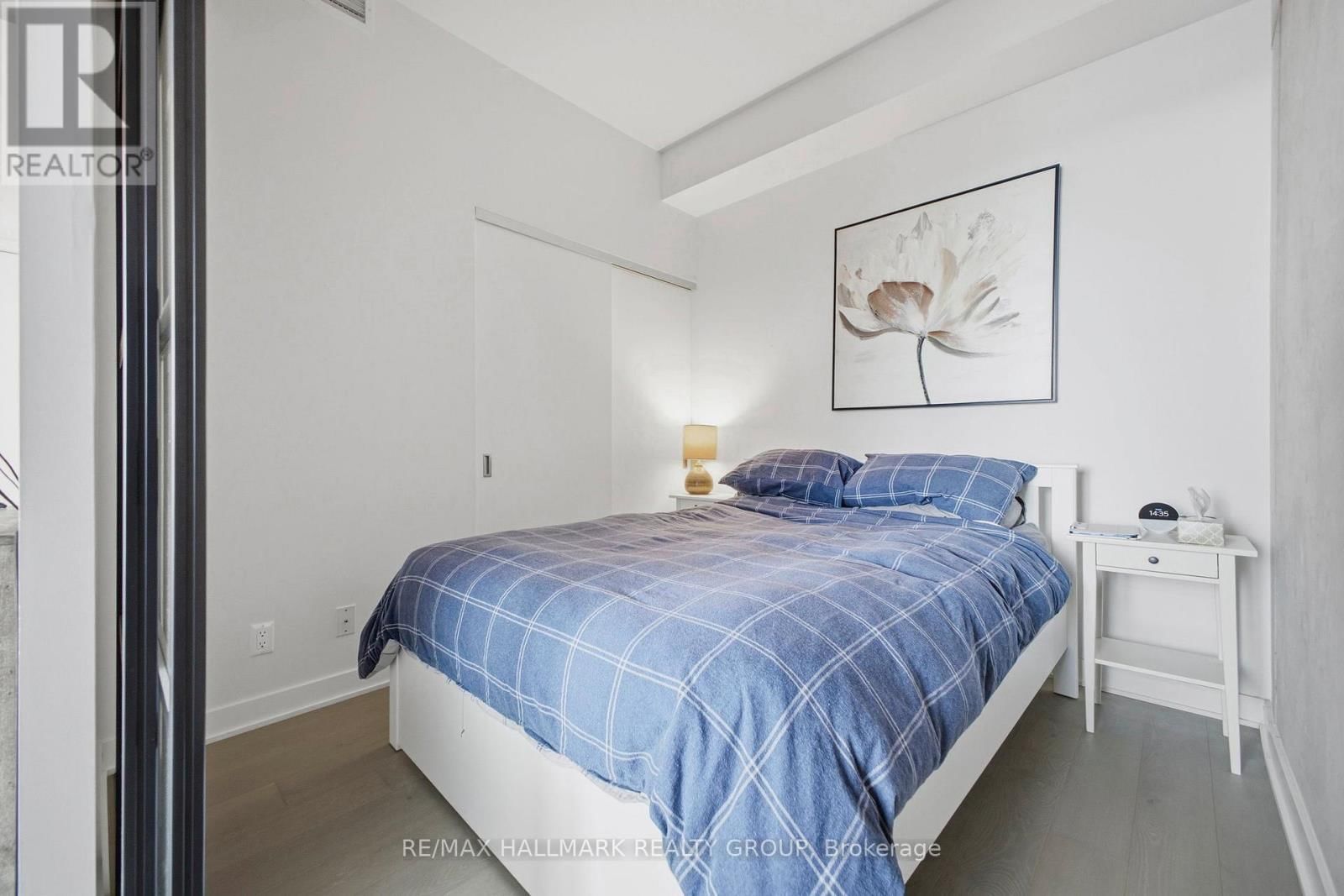 1001 - 203 CATHERINE STREET Image 19