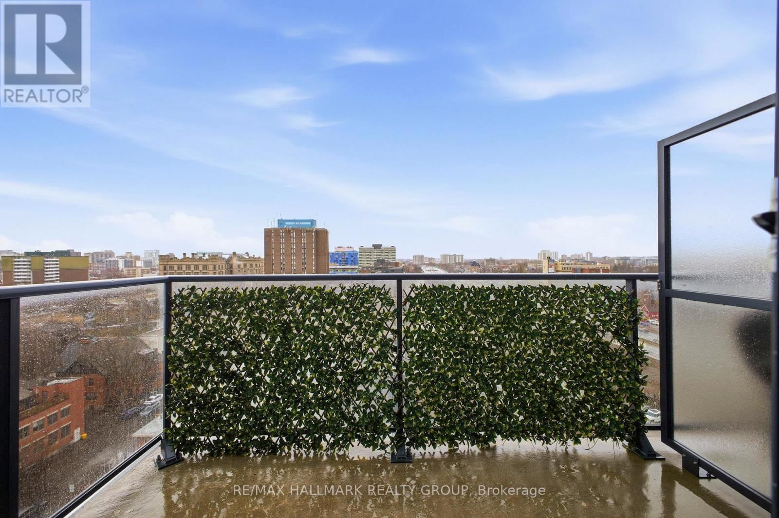 1001 - 203 CATHERINE STREET Image 25