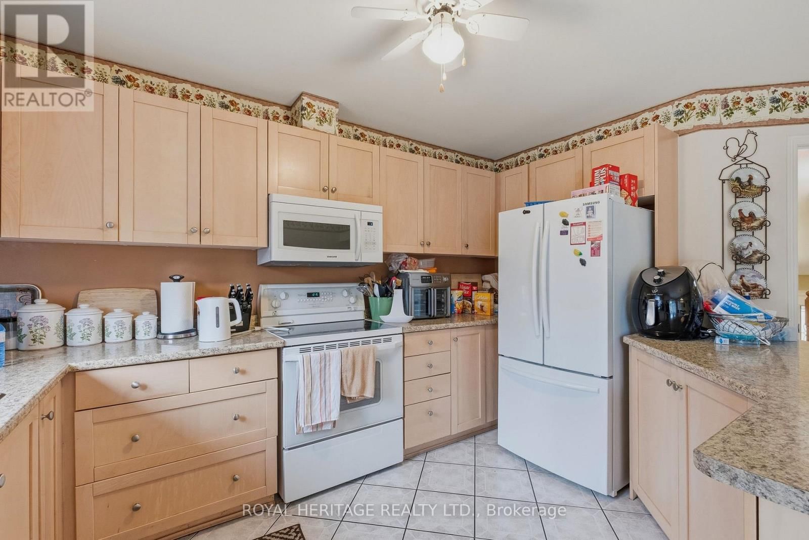 222 HUYCKE STREET Image 17