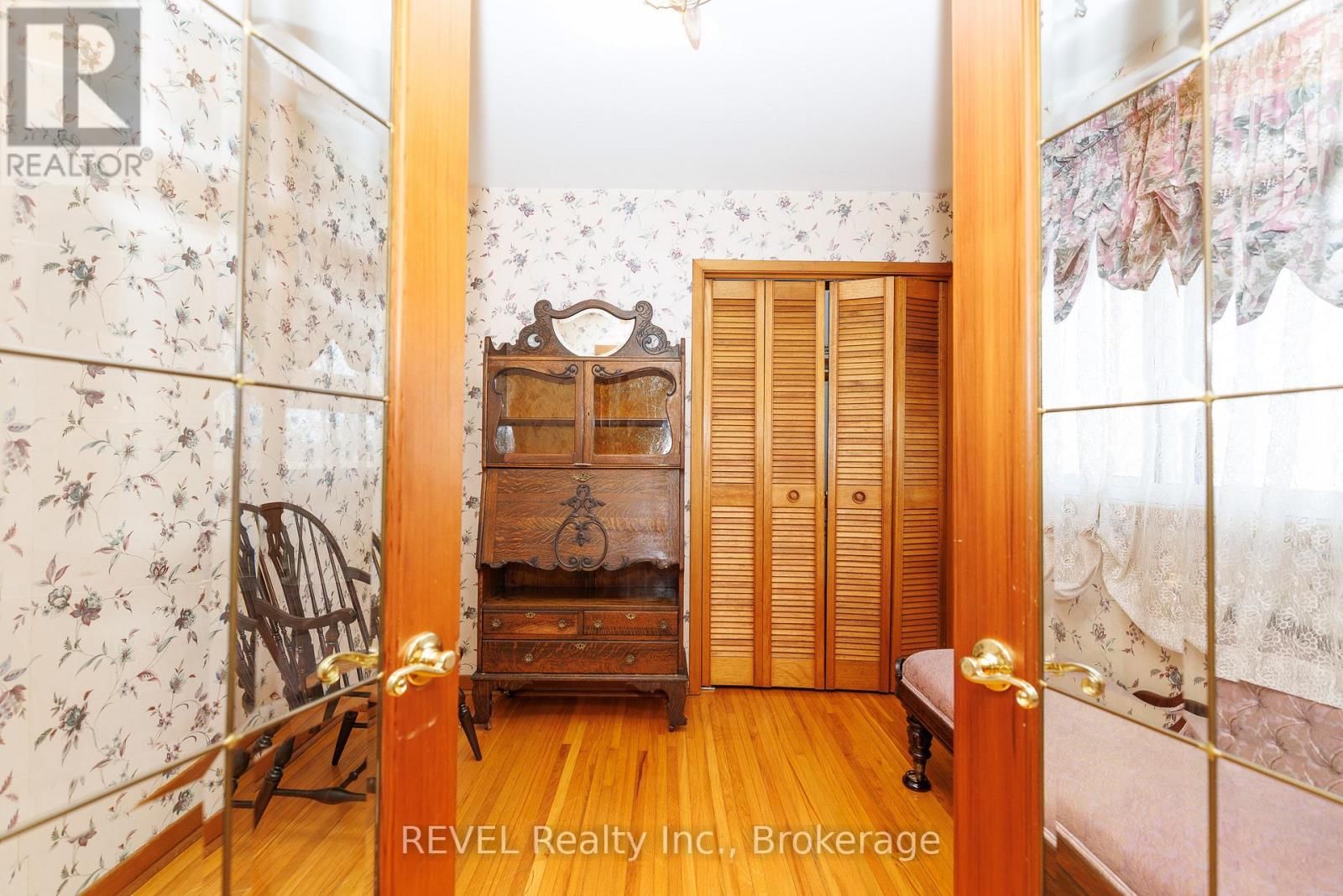 1255 OTT ROAD Image 21