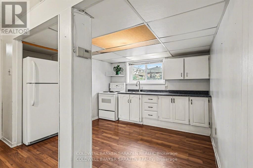 2091 LENESTER AVENUE Image 10