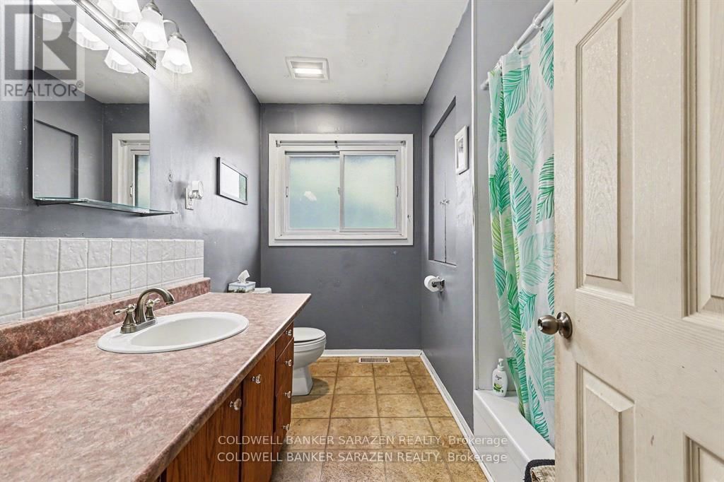 2091 LENESTER AVENUE Image 8