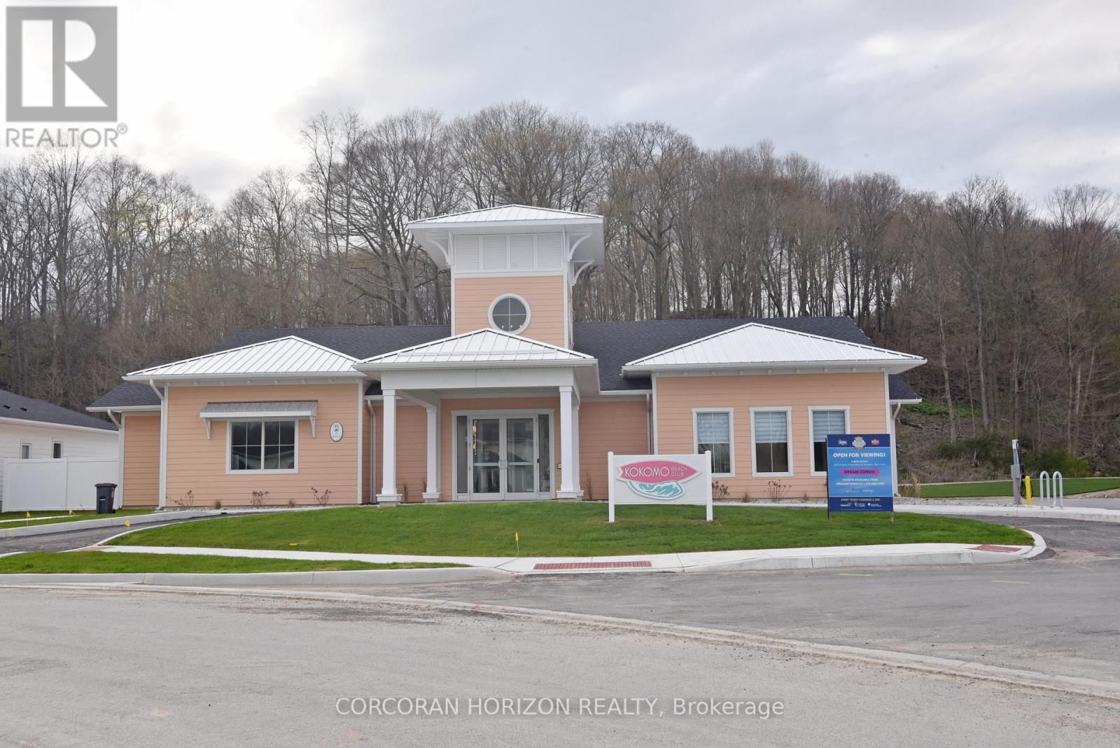 403 BREAKWATER BOULEVARD Image 22