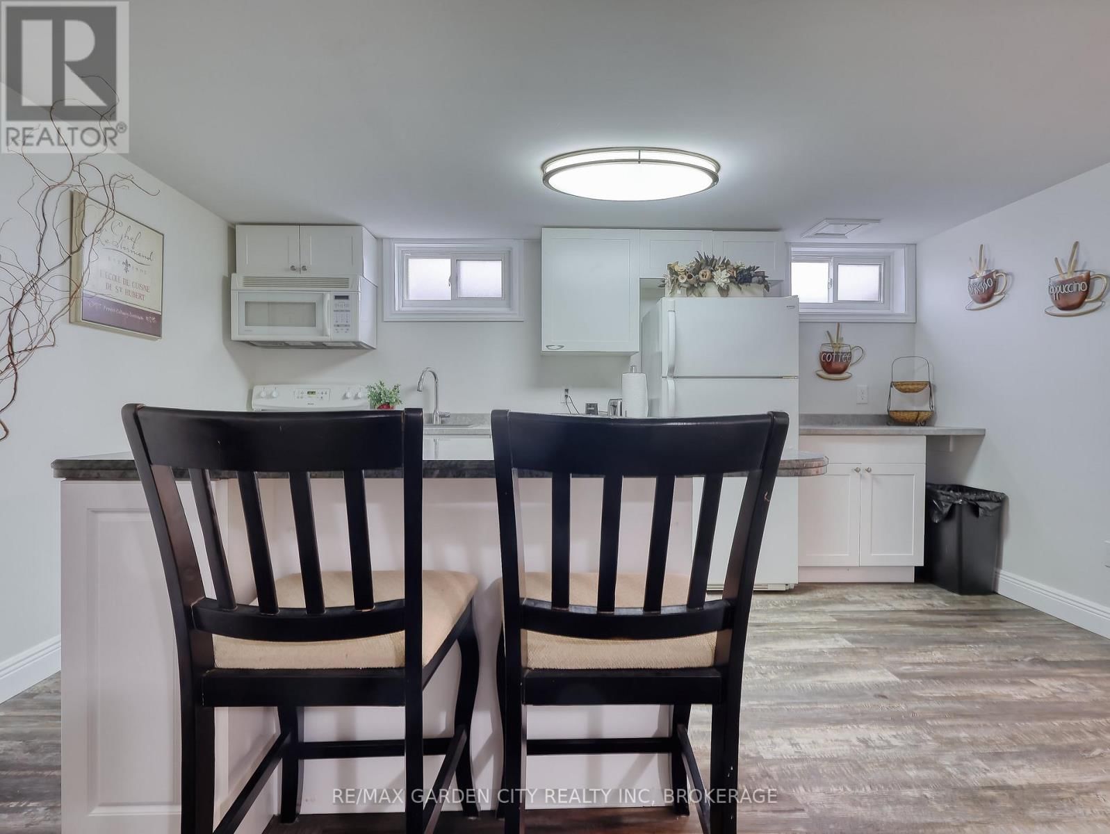 30 GLENVIEW AVENUE Image 35