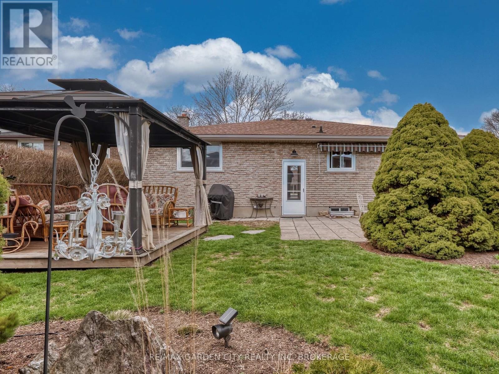 30 GLENVIEW AVENUE Image 7