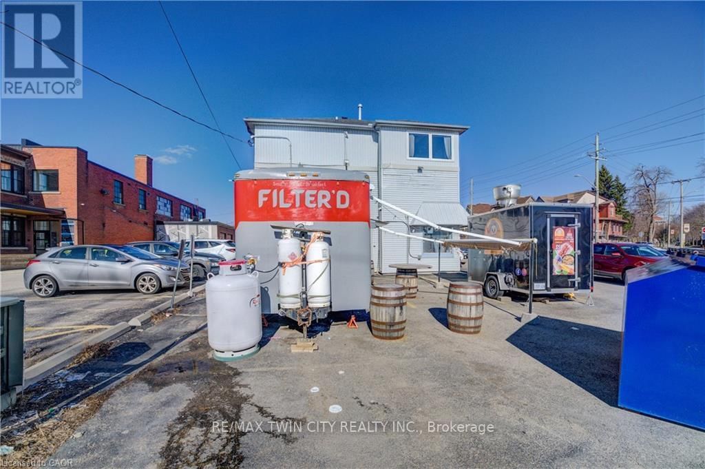 150 VICTORIA STREET NORTH Image 22