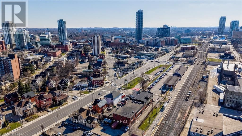 150 VICTORIA STREET NORTH Image 26