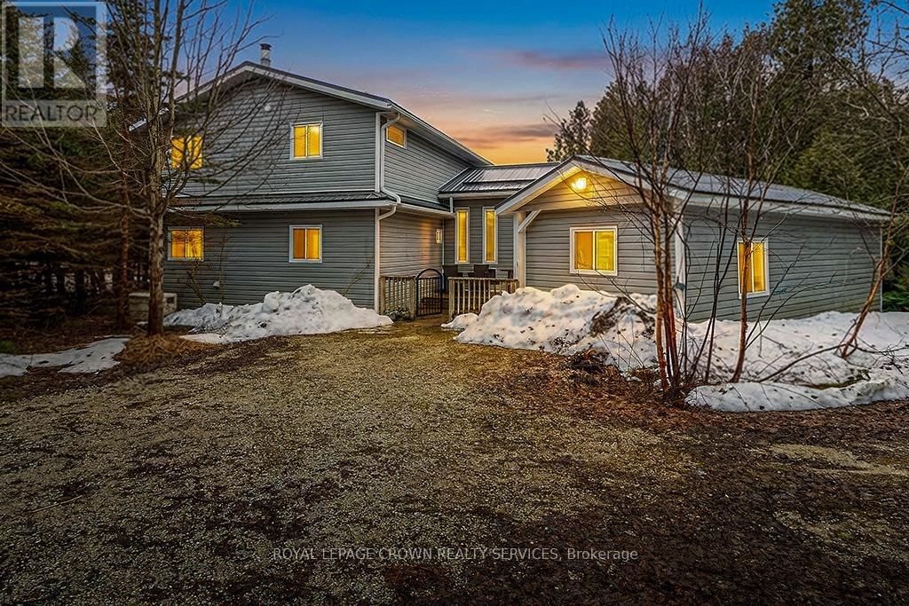 1166 DORCAS BAY ROAD Image 33