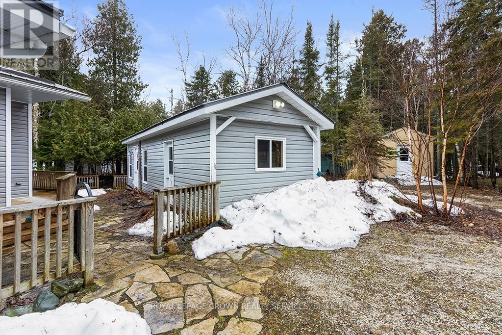 1166 DORCAS BAY ROAD Image 35
