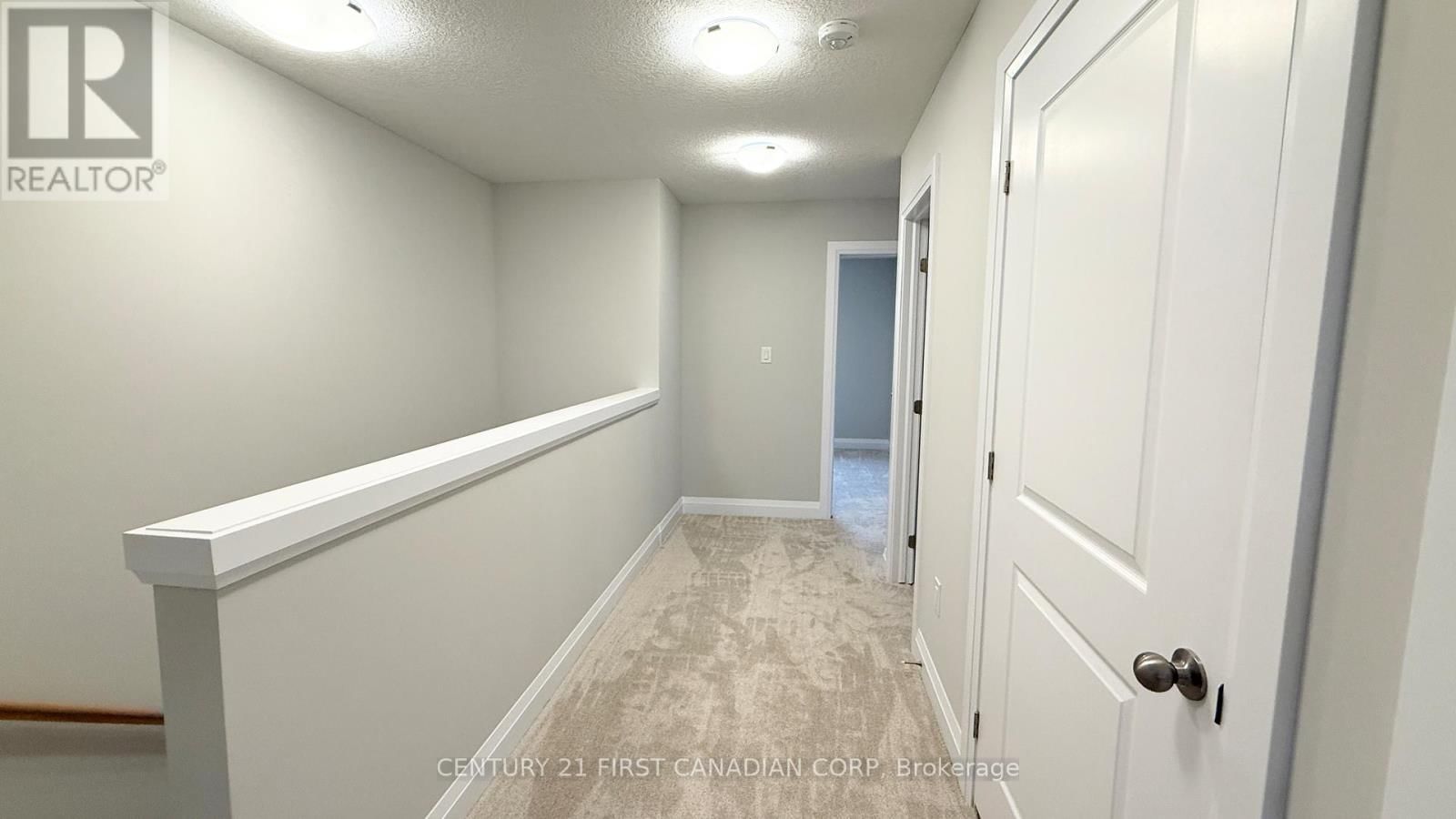 6941 HEATHWOODS AVENUE Image 13