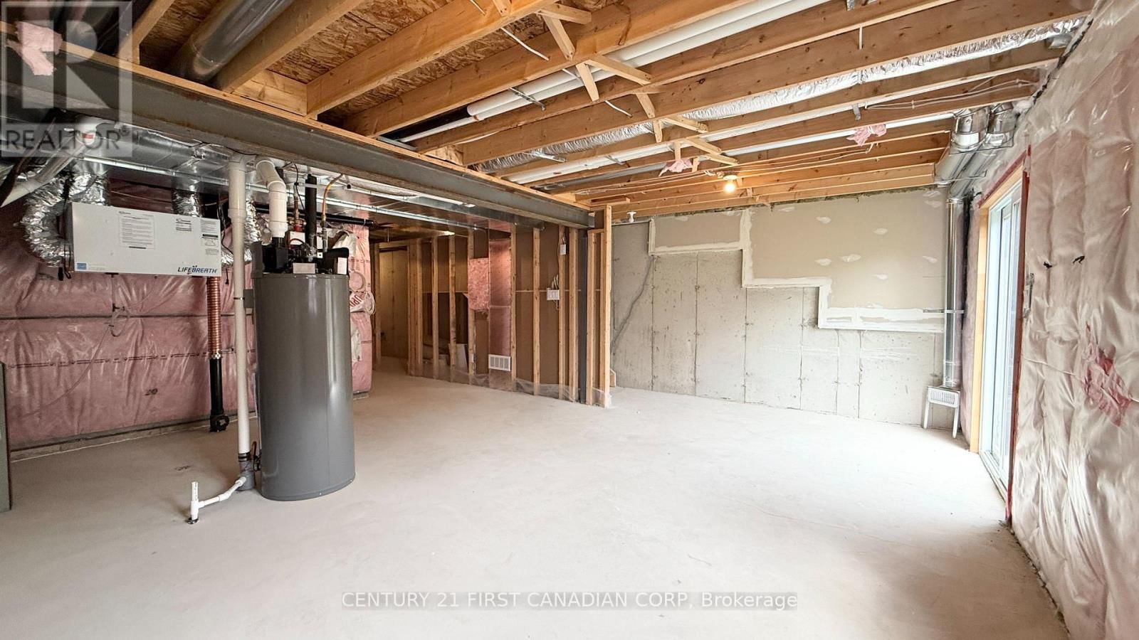 6941 HEATHWOODS AVENUE Image 38