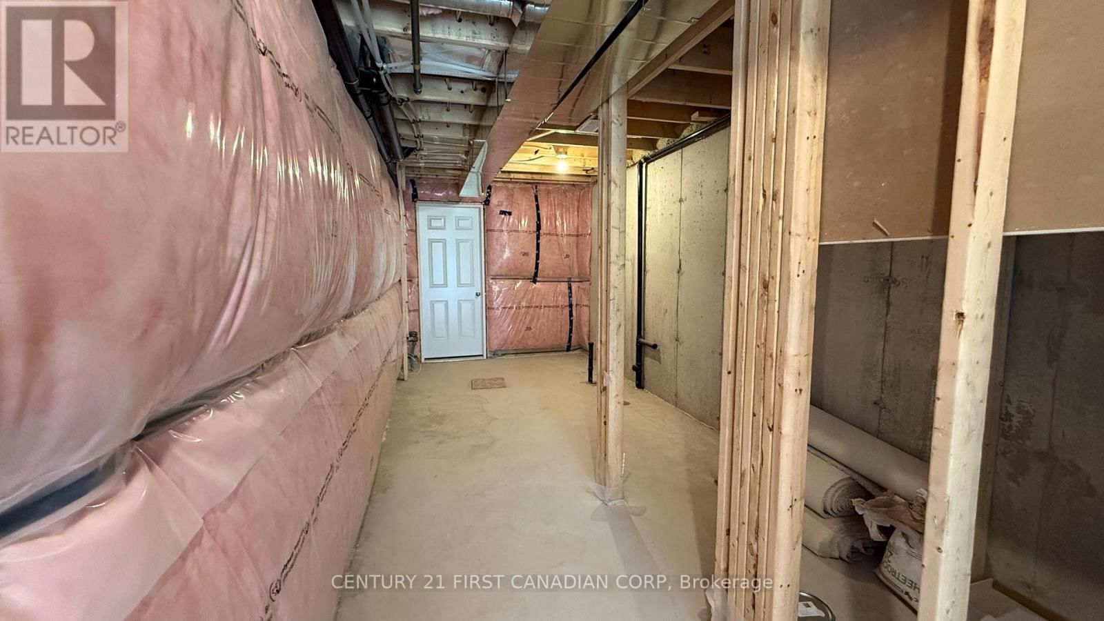 6941 HEATHWOODS AVENUE Image 39