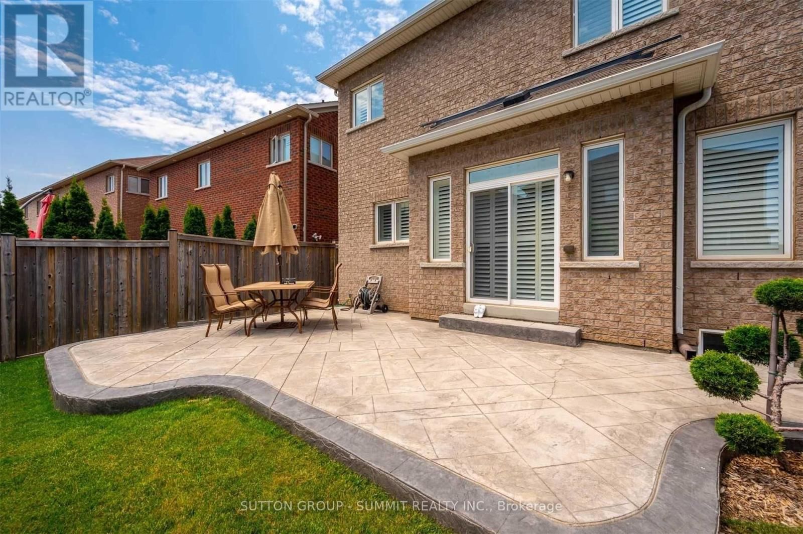 7 ATTRIDGE CRESCENT Image 35