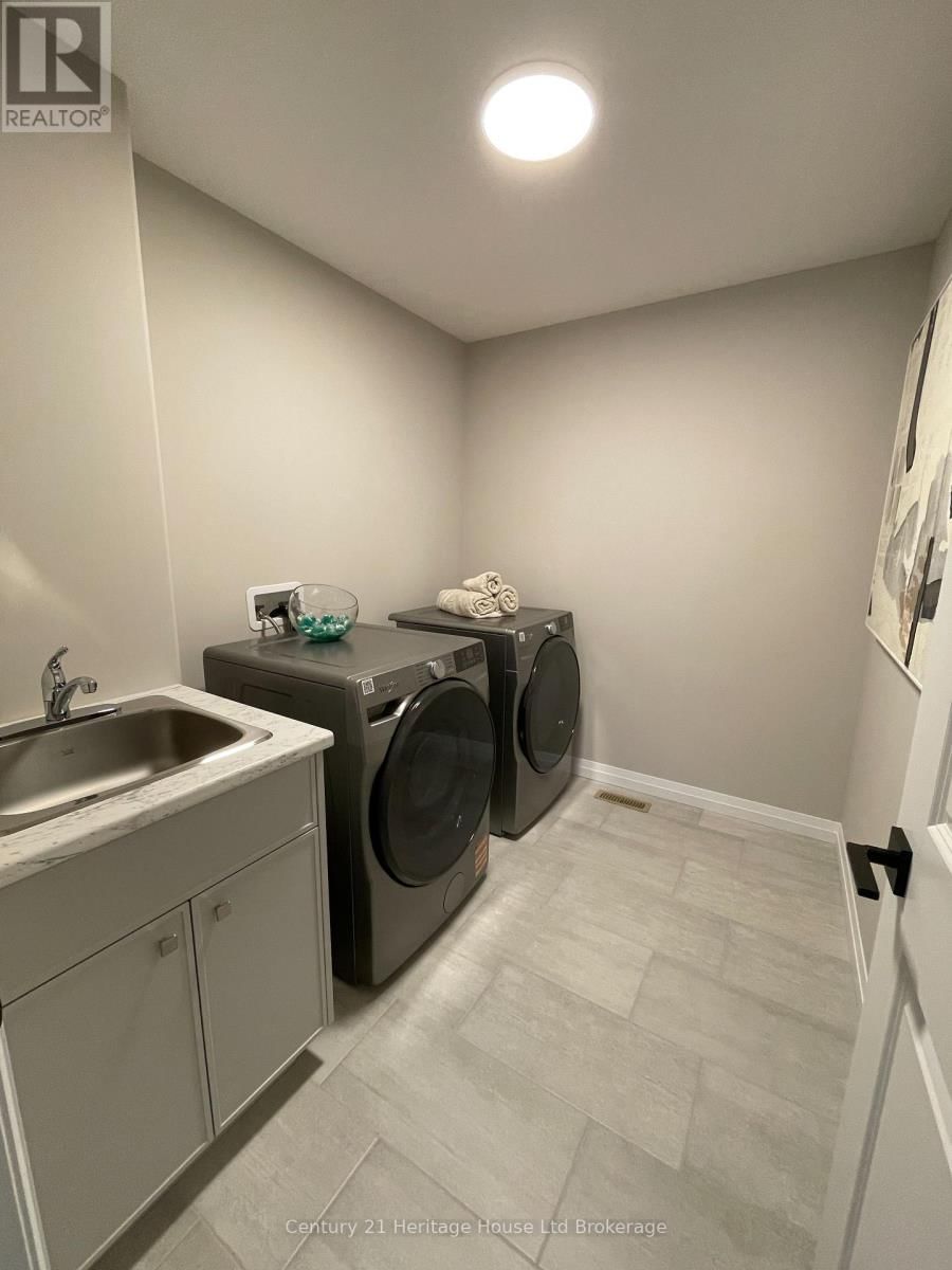 339 ANDERSON STREET Image 4